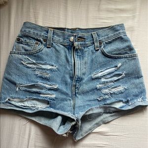 Levi 550 Jean Shorts size 25